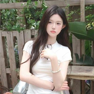 冯内果：超脱时空